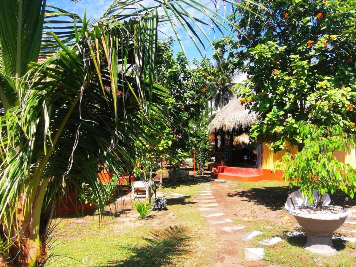 Kampung Meno Bungalows Gili Meno Exterior foto