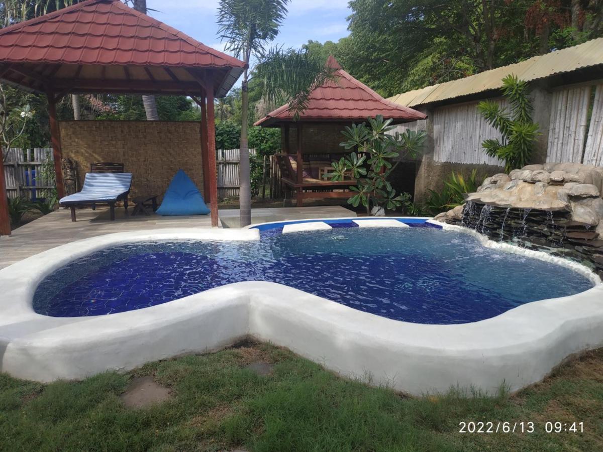 Kampung Meno Bungalows Gili Meno Exterior foto