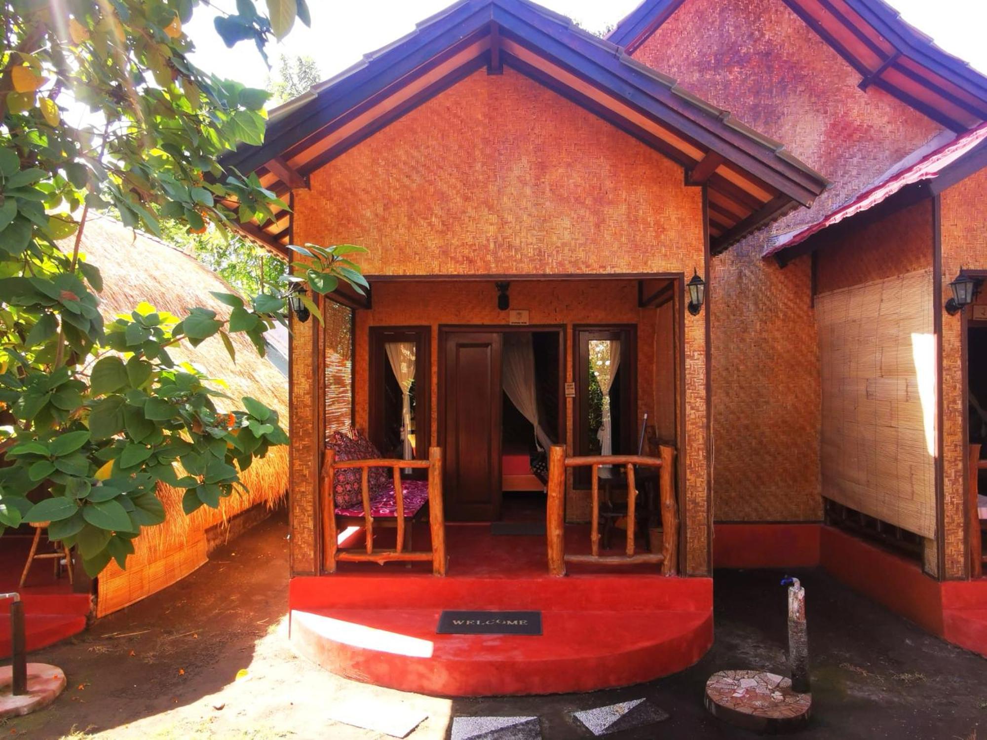 Kampung Meno Bungalows Gili Meno Exterior foto