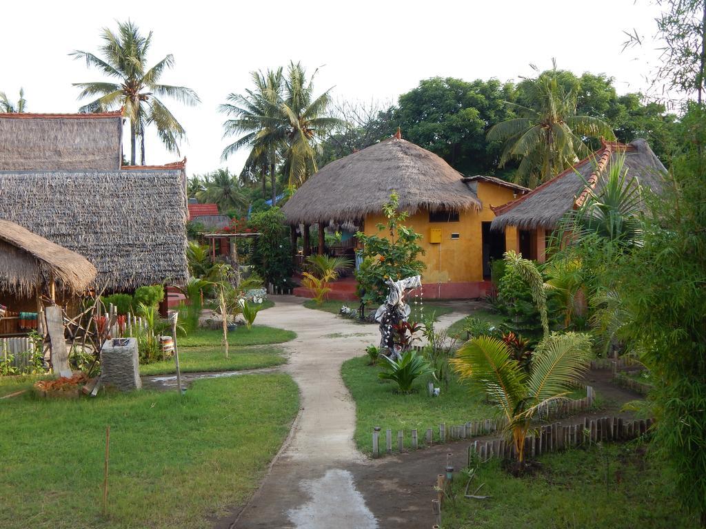 Kampung Meno Bungalows Gili Meno Exterior foto